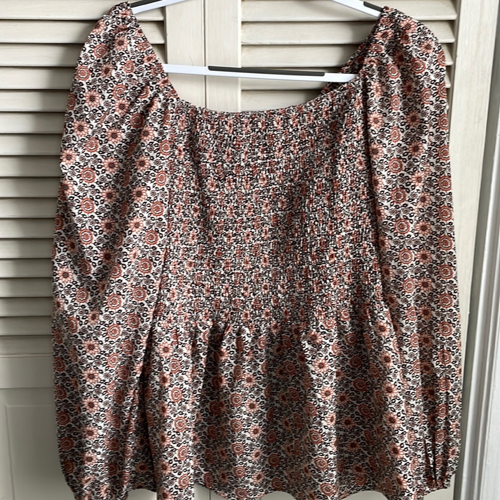 Peplum top size large